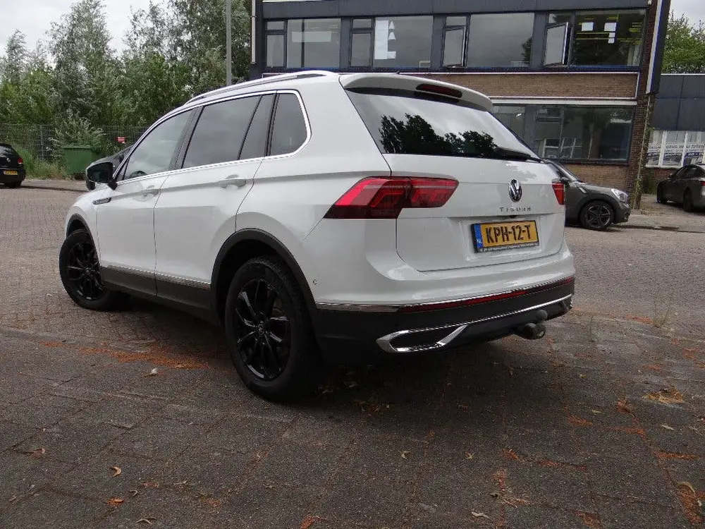 Volkswagen Tiguan VW TIGUAN 1.5 TSI/2023/AUTOMAAT/BUSINESS HIGHLINE/ VOL OPTIE uit 2023, foto 6