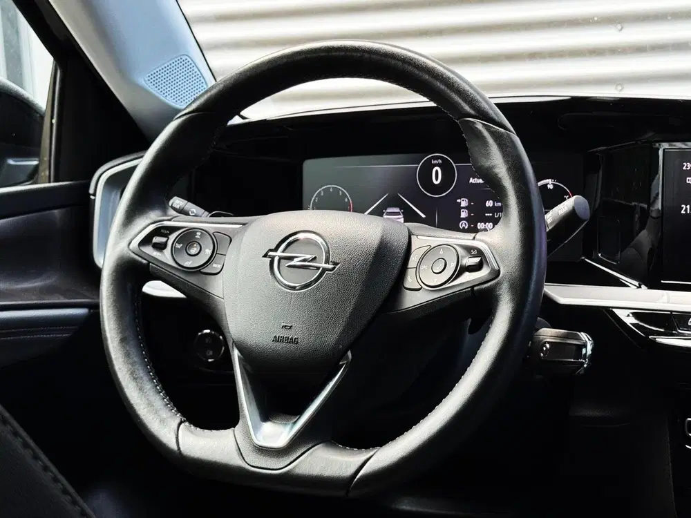 Opel Mokka 1.2 Turbo Elegance uit 2023, foto 13