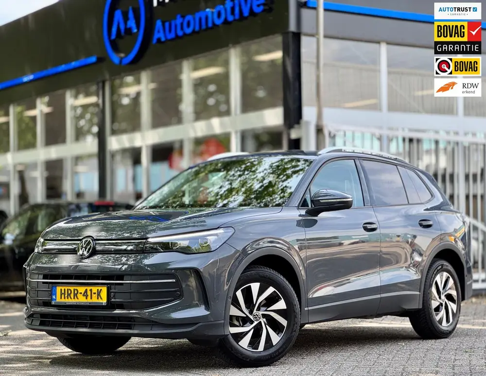 Volkswagen Tiguan 1.5 eTSI DSG Lane ass Drive pilot CarPlay uit 2024