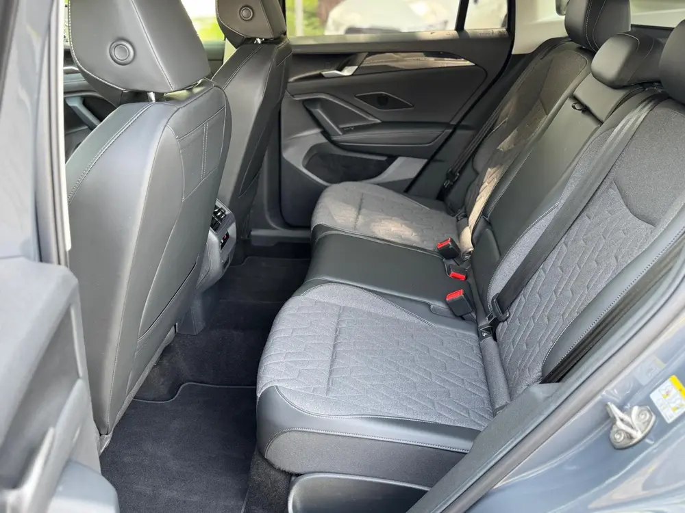Volkswagen Tiguan 1.5 eTSI DSG Lane ass Drive pilot CarPlay uit 2024, foto 20