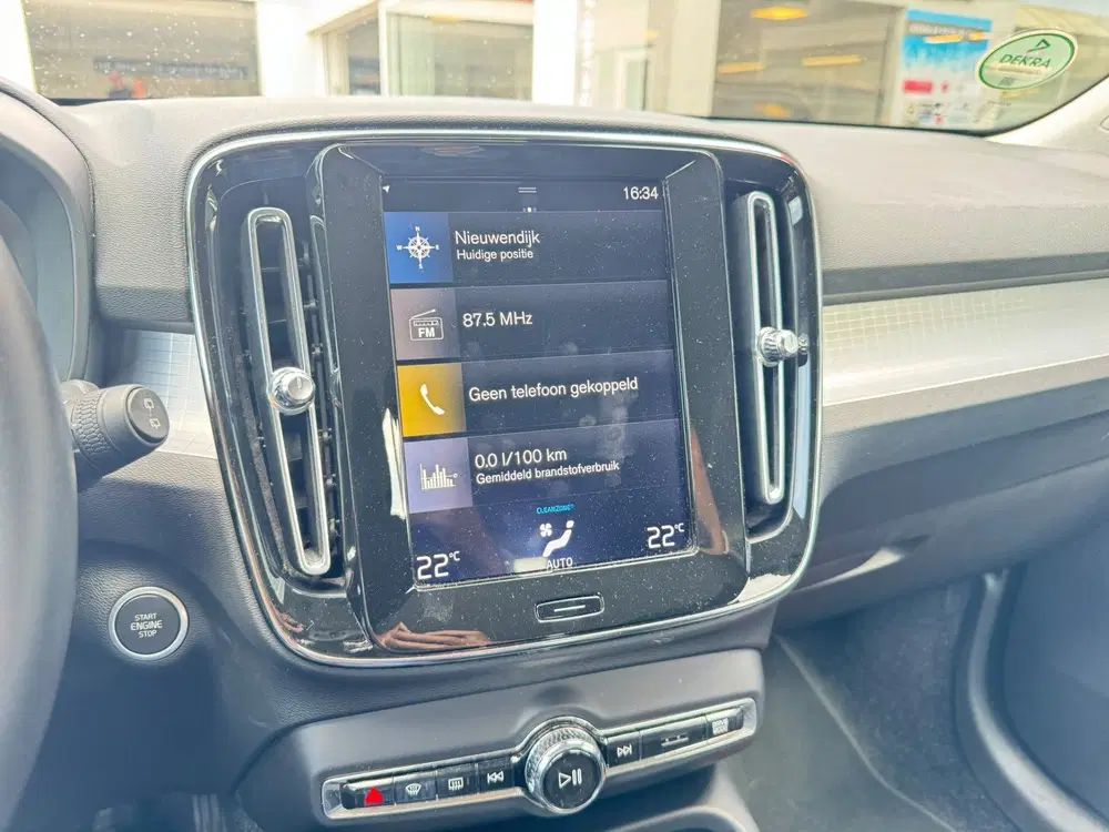 Volvo XC40 1.5 T5 Twin Engine Momentum Pro (bj 2020) uit 2020, foto 15