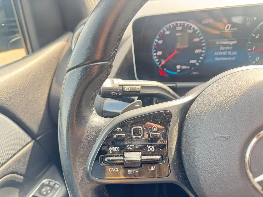 Mercedes-Benz B-Klasse 180 Business Solution Plus (bj 2019) uit 2019, foto 11