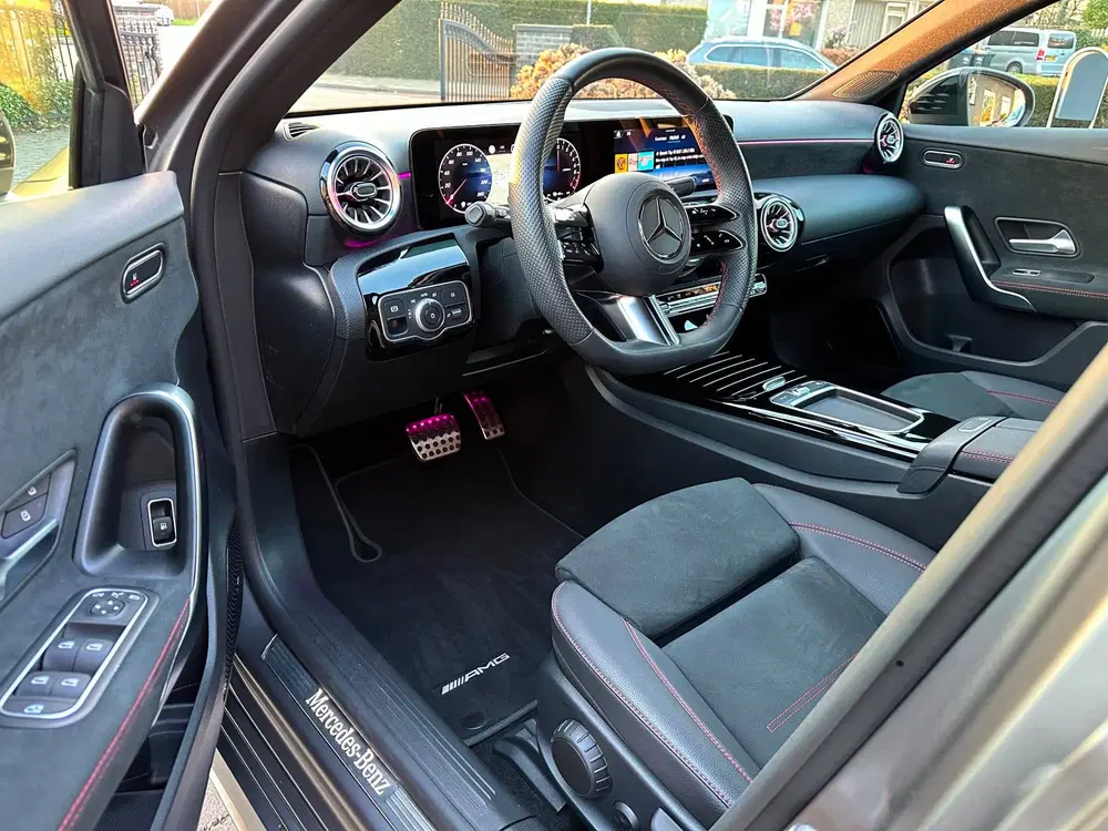 Mercedes-Benz A-Klasse uit 2024, foto 10