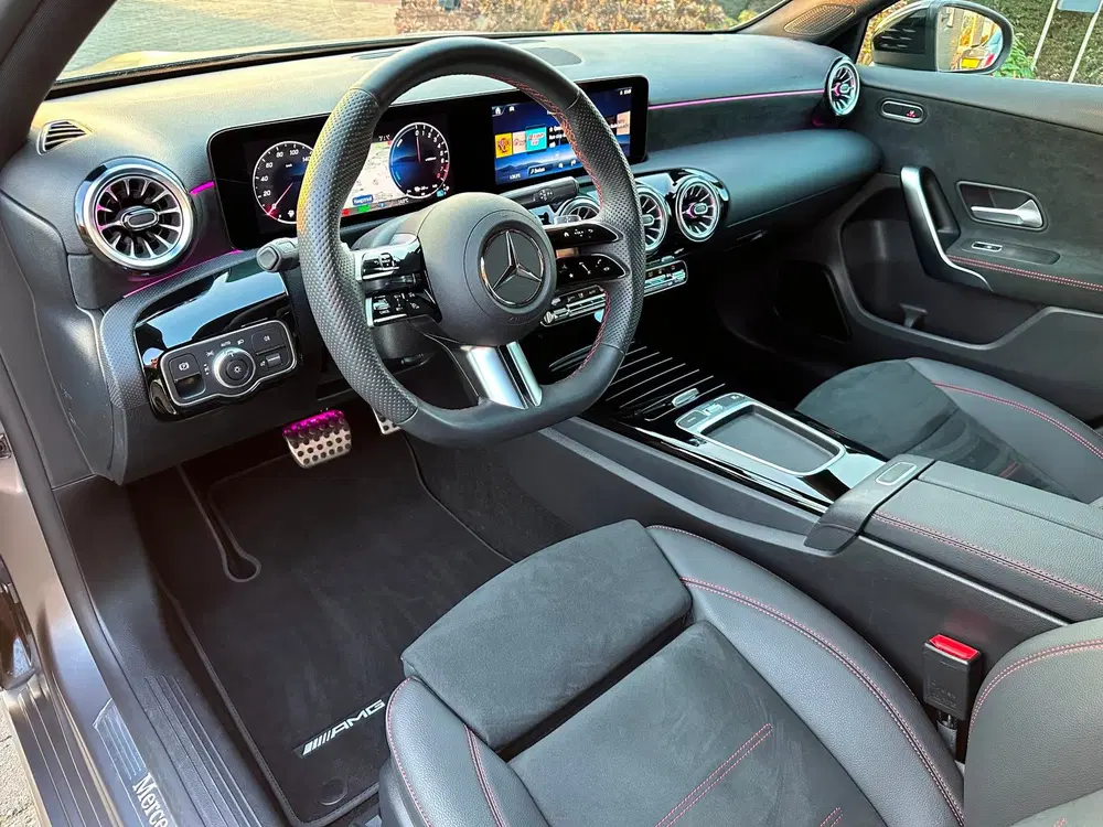Mercedes-Benz A-Klasse uit 2024, foto 14