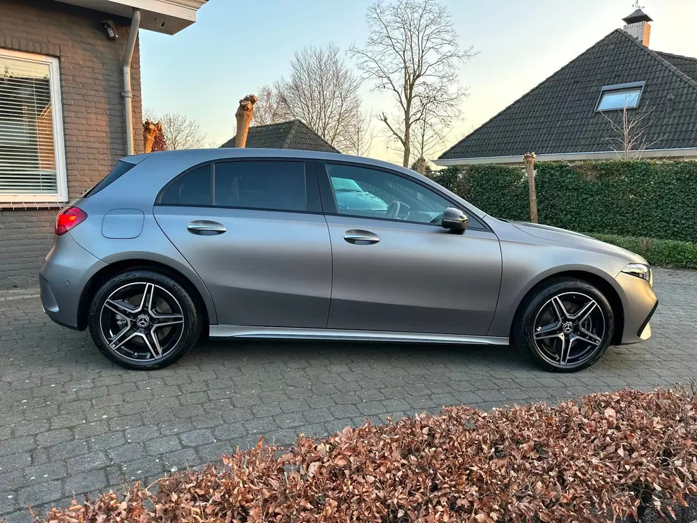 Mercedes-Benz A-Klasse uit 2024, foto 4