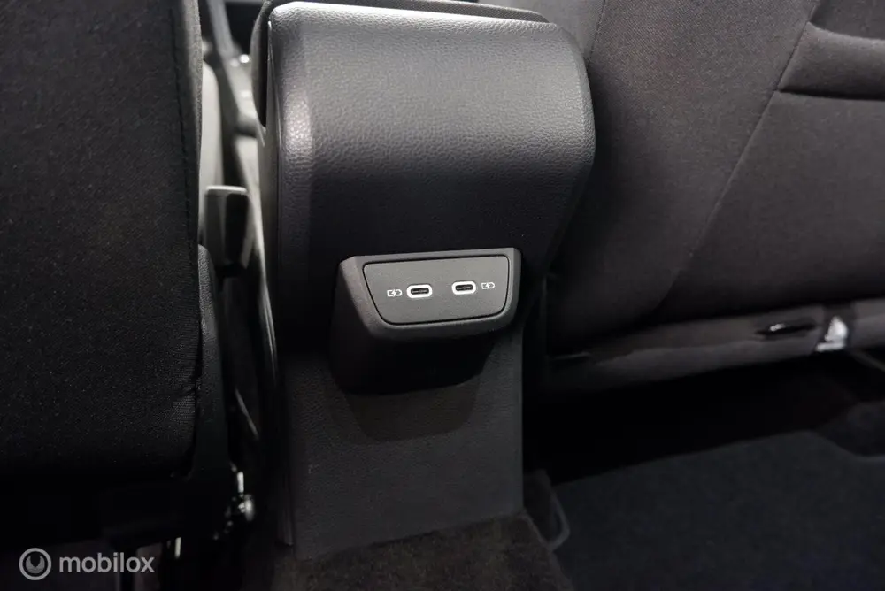 Volkswagen Polo 1.0 TSI 110PK R-Line led|cam|dab|virtueelcoc uit 2024, foto 19