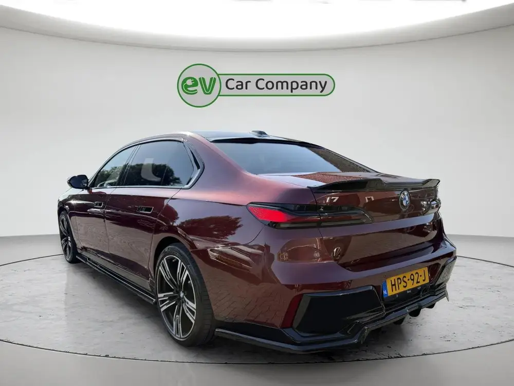 BMW i7 XDrive60 106 kWh uit 2022, foto 3