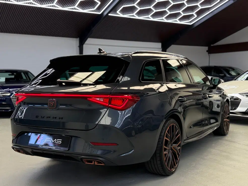 Cupra Leon 1.4 e-Hybrid VZ Copper Edition CarPl uit 2022, foto 18
