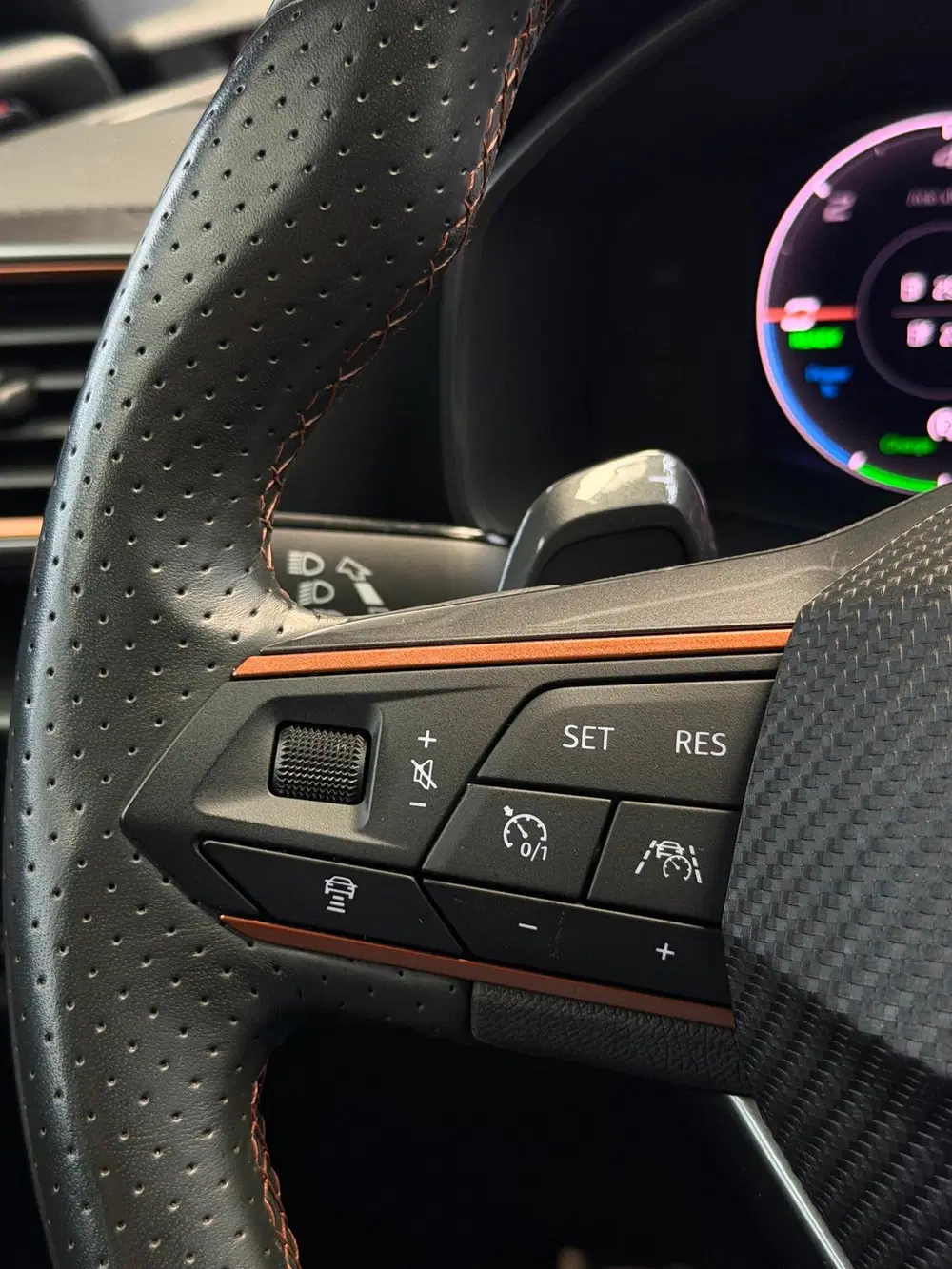 Cupra Leon 1.4 e-Hybrid VZ Copper Edition CarPl uit 2022, foto 20