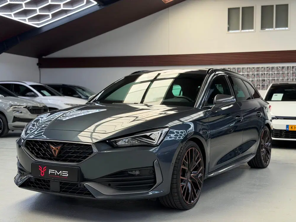 Cupra Leon 1.4 e-Hybrid VZ Copper Edition CarPl uit 2022, foto 7