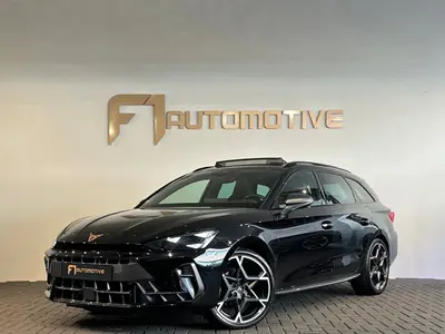 Cupra Leon 1.5 TSI e-Hybrid Business Pano uit 2024