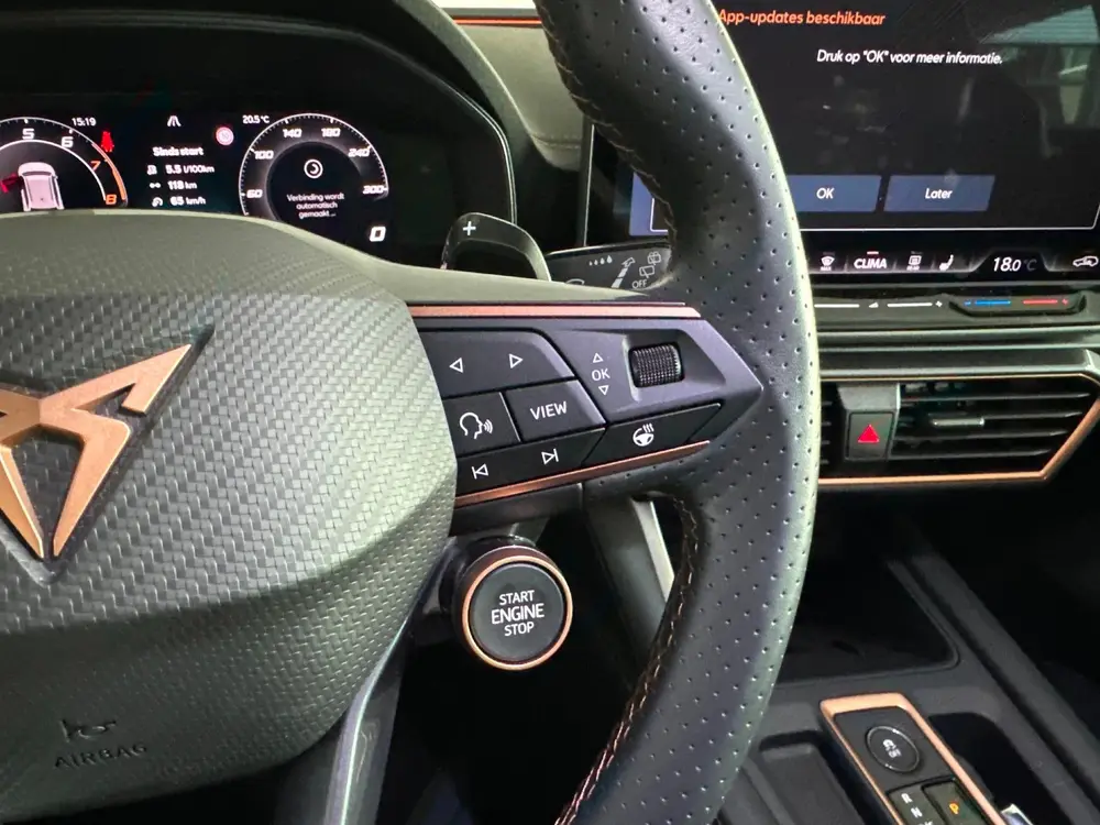 Cupra Leon 1.5 TSI e-Hybrid Business Pano uit 2024, foto 8