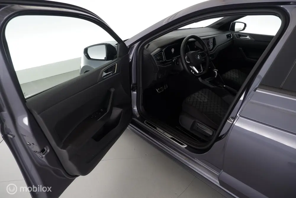 Volkswagen Polo 1.0 TSI Automaat R-Line stoelverw.|cam|virtu uit 2024, foto 8