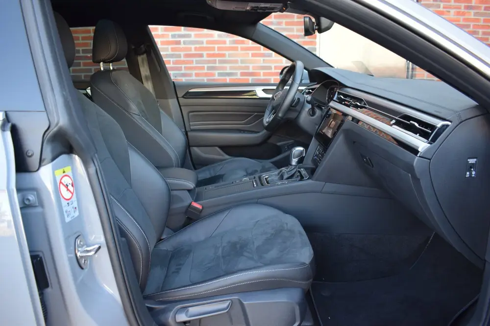 Volkswagen Arteon Shooting Brake 1.4 TSI eHybrid R-Line Busi uit 2022, foto 10