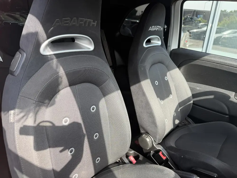 Fiat 500 1.4 T-Jet Abarth Turismo 595 | 70TH ANNIVERSARY | N uit 2019, foto 11