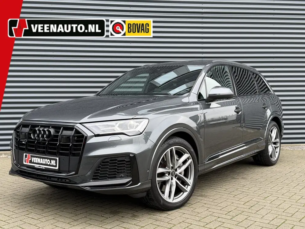 Audi Q7 55 TFSI e quattro S-Line Pano uit 2022