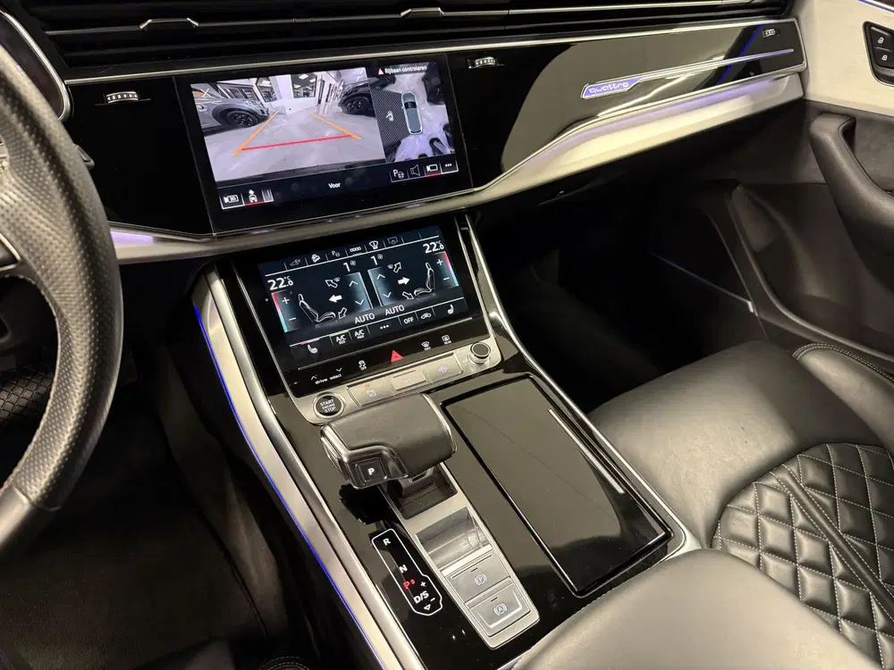 Audi Q7 55 TFSI e quattro S-Line Pano uit 2022, foto 12