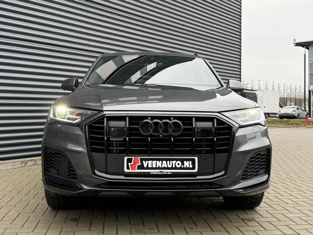 Audi Q7 55 TFSI e quattro S-Line Pano uit 2022, foto 2