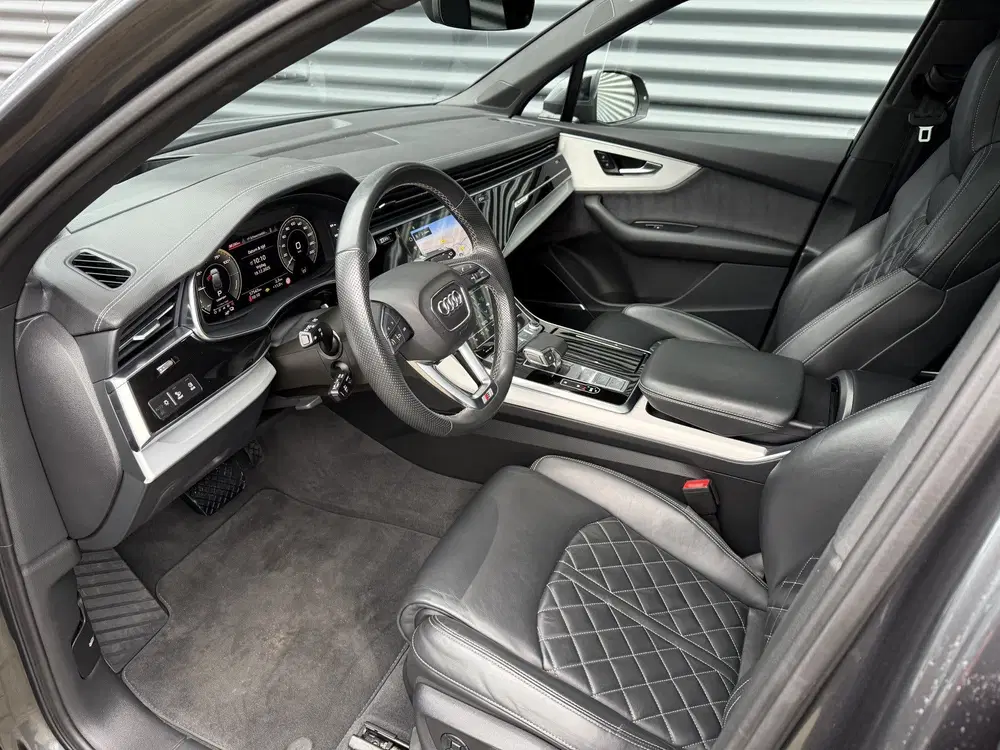Audi Q7 55 TFSI e quattro S-Line Pano uit 2022, foto 7