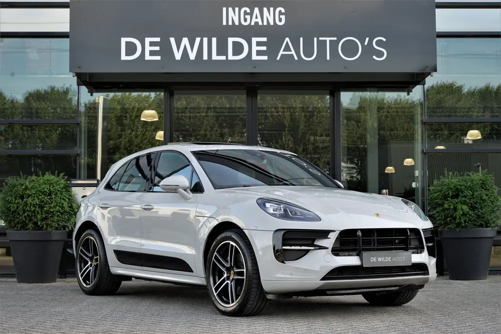 Porsche Macan 2.0 SportDesign Krijt Pano Luchtvering 18-weg uit 2019, foto 10