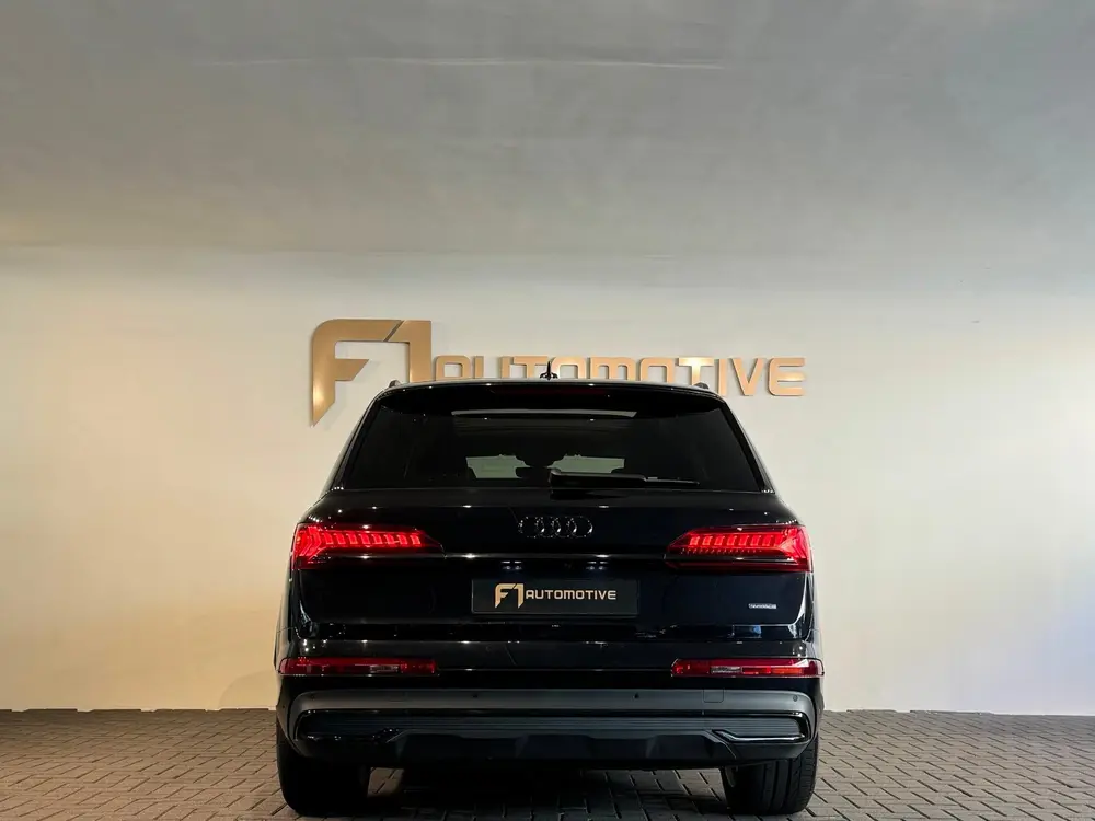 Audi Q7 55 TFSI e quattro Competition Pano uit 2020, foto 10
