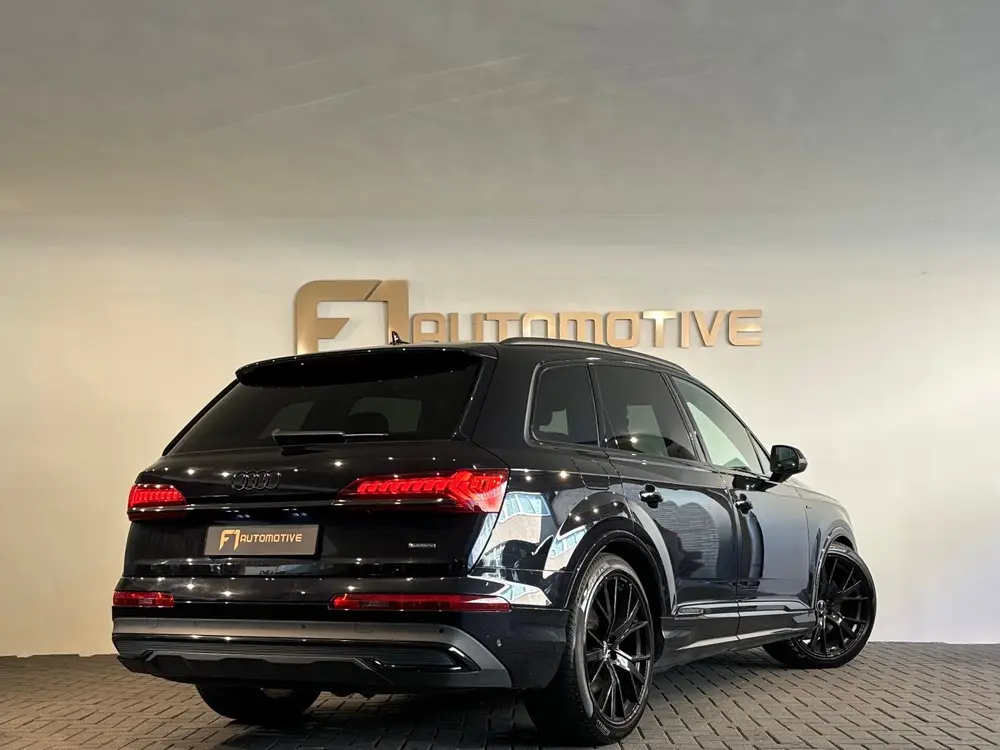 Audi Q7 55 TFSI e quattro Competition Pano uit 2020, foto 11