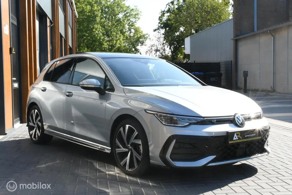 Volkswagen Golf 2.0 TSI 4Motion PANO|KEYLS|UNIEK! uit 2025, foto 5