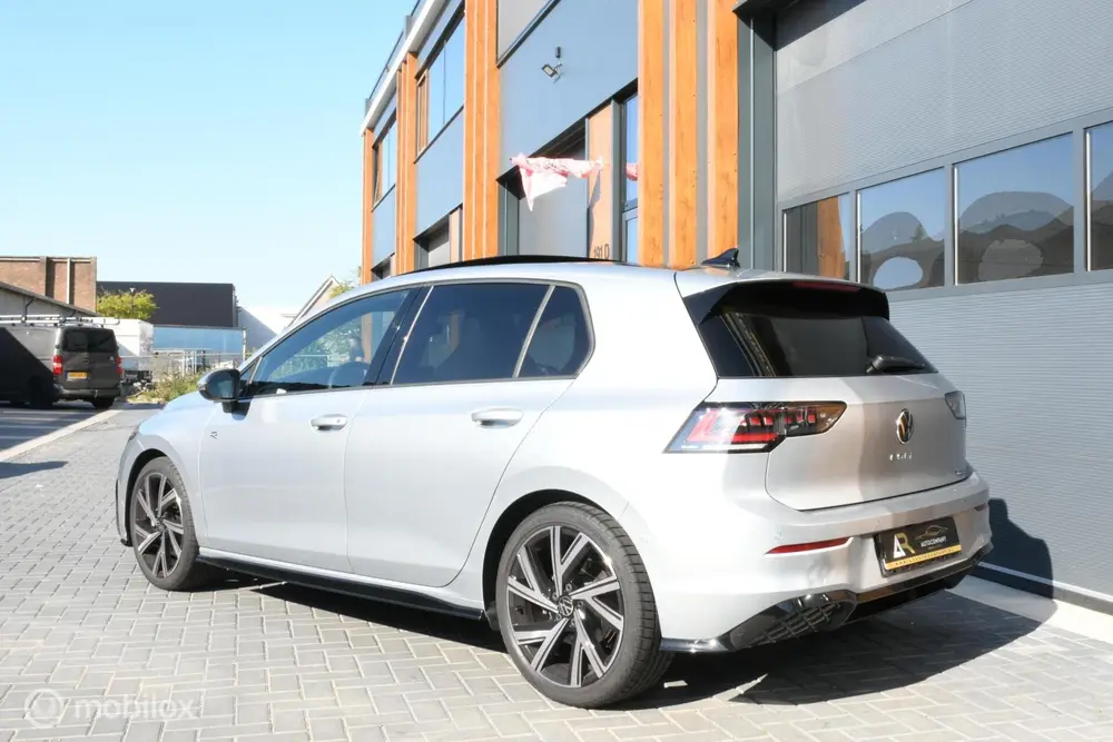 Volkswagen Golf 2.0 TSI 4Motion PANO|KEYLS|UNIEK! uit 2025, foto 9