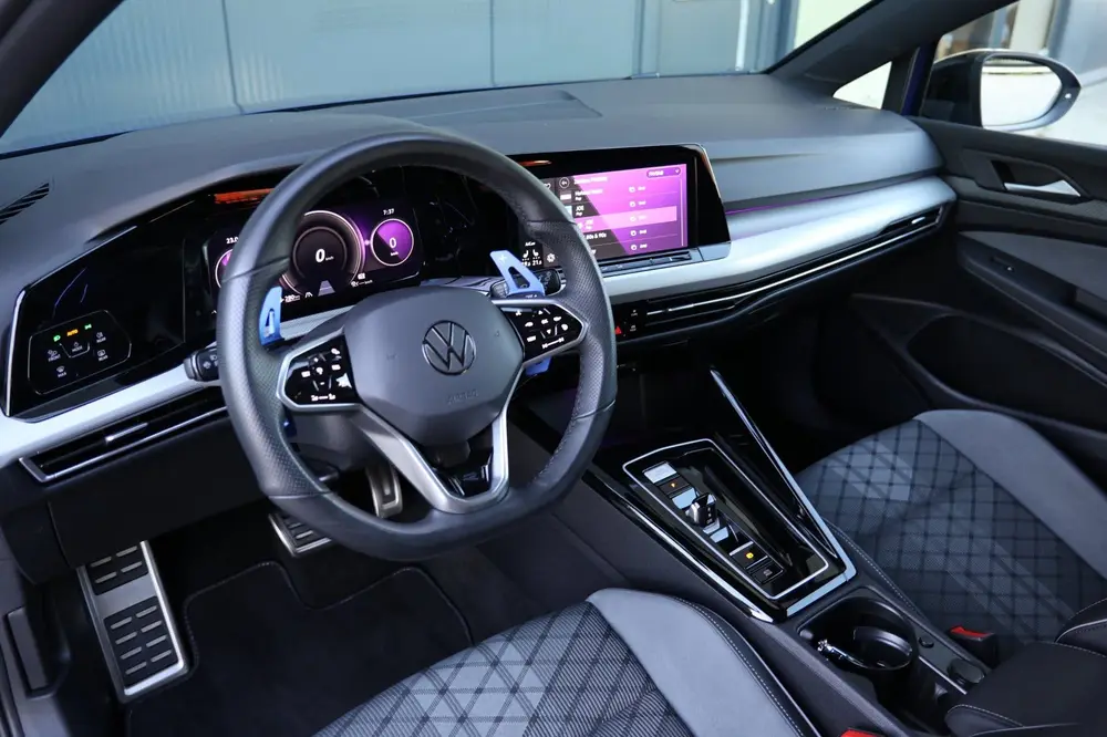 Volkswagen Golf 1.5 eTSI R-Line | panoramadak | camera | ada uit 2024, foto 10