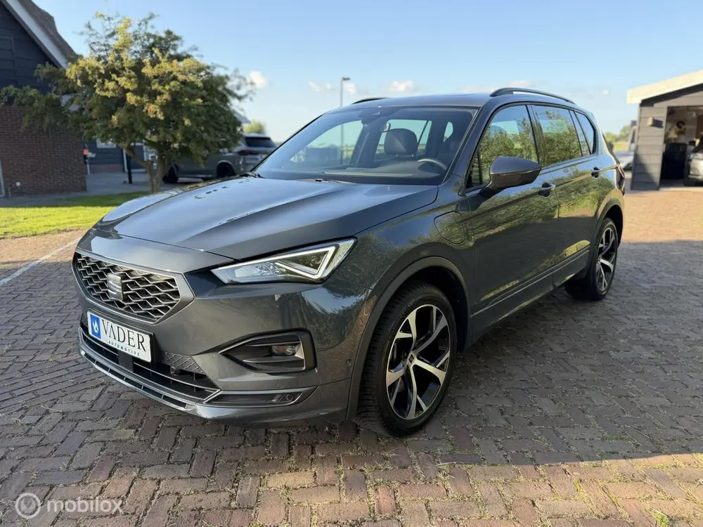 SEAT Tarraco 1.4 TSI e-Hybrid PHEV FR Panodak Trekhaak uit 2024, foto 4