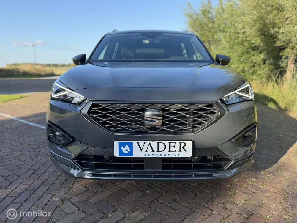 SEAT Tarraco 1.4 TSI e-Hybrid PHEV FR Panodak Trekhaak uit 2024, foto 5