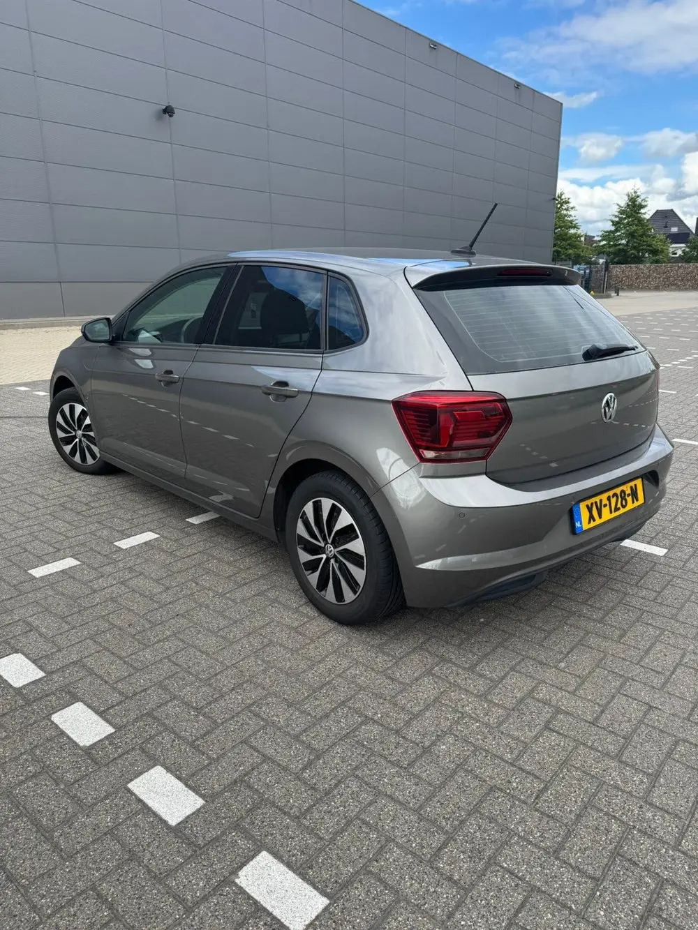 Volkswagen Polo 1.0 TSI 115pk 7-DSG 2019 Grijs uit 2019, foto 5