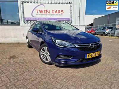 Opel Astra 1.4 Turbo Business Executive Automaat uit 2019