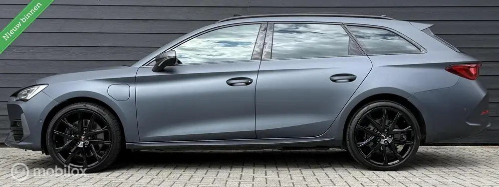 Cupra Leon 1.4 e-Hybrid 245PK VZ Pano.dak uit 2021, foto 3