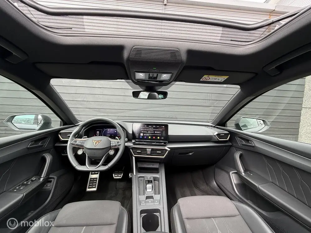 Cupra Leon 1.4 e-Hybrid 245PK VZ Pano.dak uit 2021, foto 8