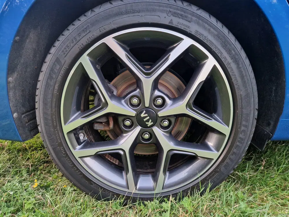 Kia Ceed 1.6 GDI PHEV ExecutiveLine uit 2020, foto 17