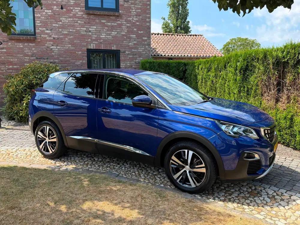 Peugeot 3008 1.2 PureTech Automaat Premium Allure uit 2019, foto 10