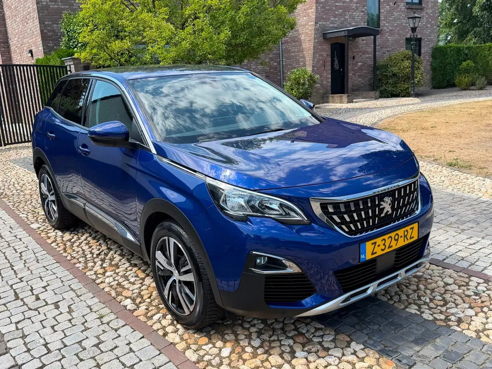 Peugeot 3008 1.2 PureTech Automaat Premium Allure uit 2019, foto 4