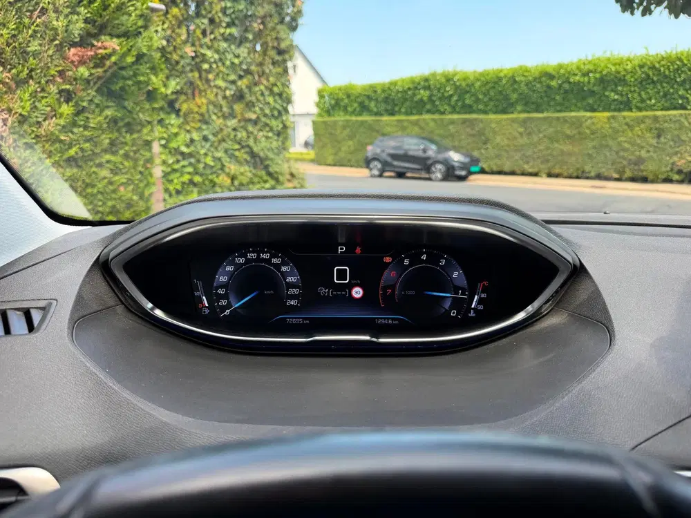 Peugeot 3008 1.2 PureTech Automaat Premium Allure uit 2019, foto 6