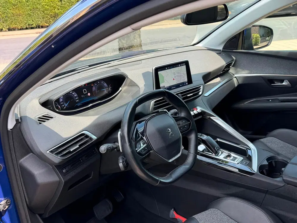 Peugeot 3008 1.2 PureTech Automaat Premium Allure uit 2019, foto 8