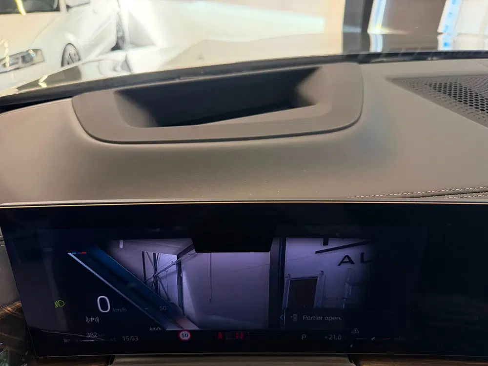 BMW X6 XDrive40i uit 2024, foto 18