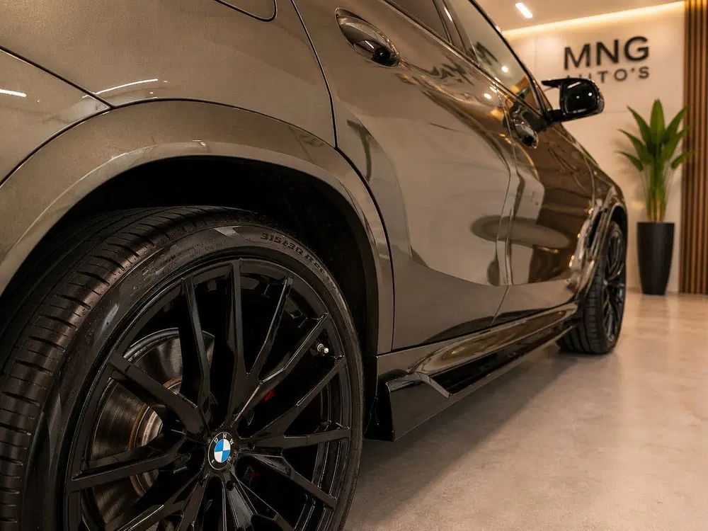 BMW X6 XDrive40i uit 2024, foto 9