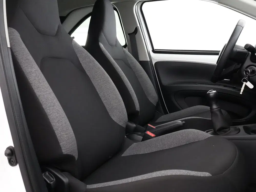 Toyota Aygo X 1.0 VVT-i MT Play Sport uit 2023, foto 20
