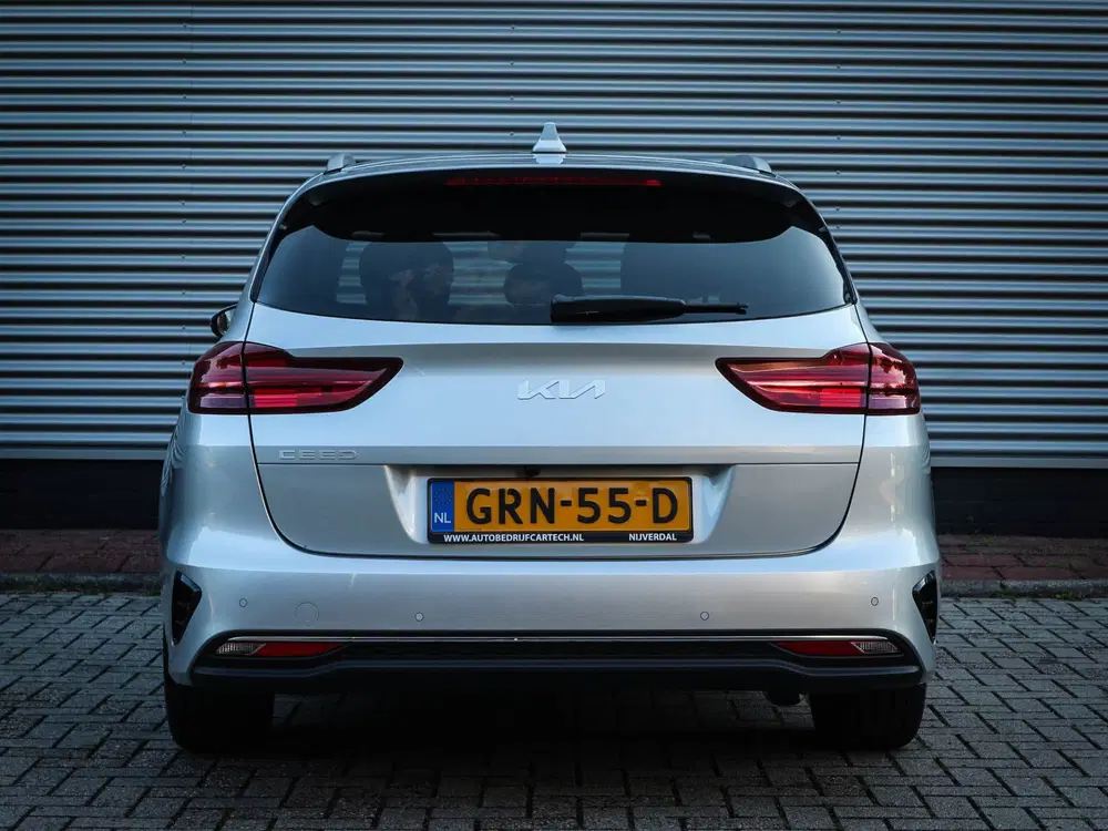Kia Ceed 1.0 T-GDi DynamicPlusLine Clima uit 2024, foto 11
