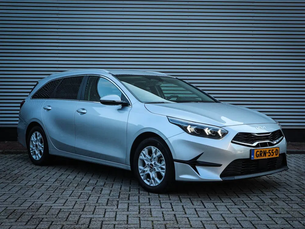 Kia Ceed 1.0 T-GDi DynamicPlusLine Clima uit 2024, foto 14