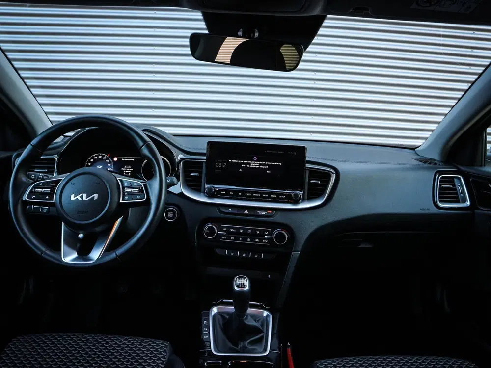 Kia Ceed 1.0 T-GDi DynamicPlusLine Clima uit 2024, foto 5