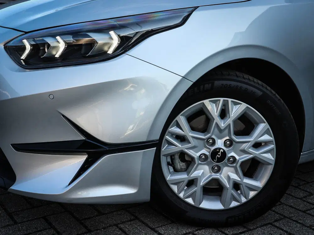 Kia Ceed 1.0 T-GDi DynamicPlusLine Clima uit 2024, foto 6