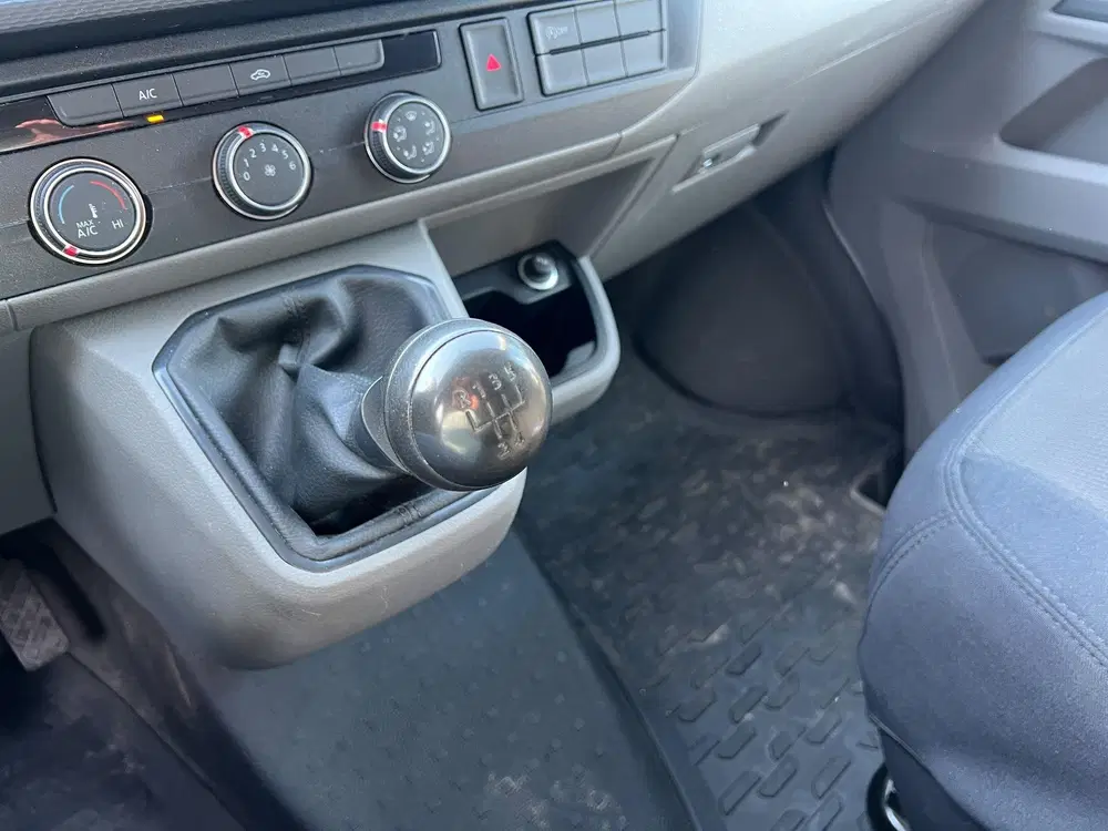 Volkswagen Transporter 2.0 TDI L1H1 28 uit 2021, foto 11