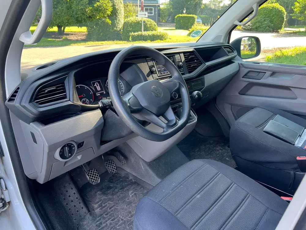 Volkswagen Transporter 2.0 TDI L1H1 28 uit 2021, foto 7