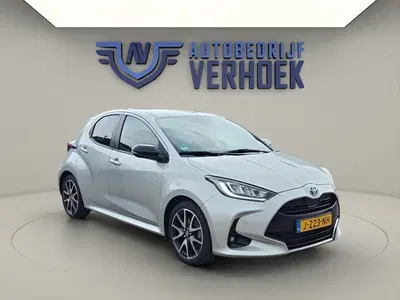 Toyota Yaris 1.5 Hybrid Executive NL Auto uit 2020
